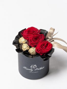 Róże z czekoladkami ( mały )