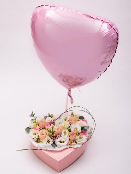 Różowe serce z balonem